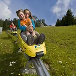 Romantikhauschen Zum Dachsteinblick Feriehus *
